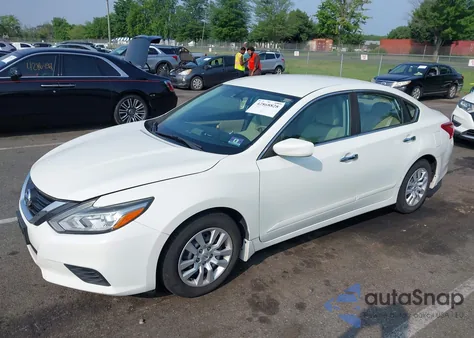 2017 Nissan Altima 2.5 S из США, поврежденный, VIN 1N4AL3AP3HC136356